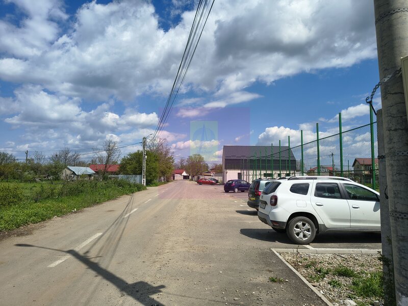 Posta -Teren 12.450mp pretabil hala/rezidential la 150ml de utilitati